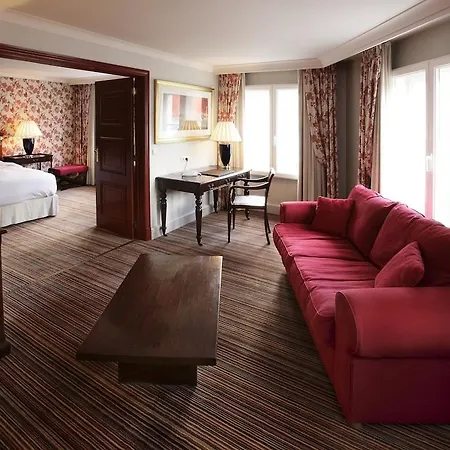 Nh Hotel Brujas